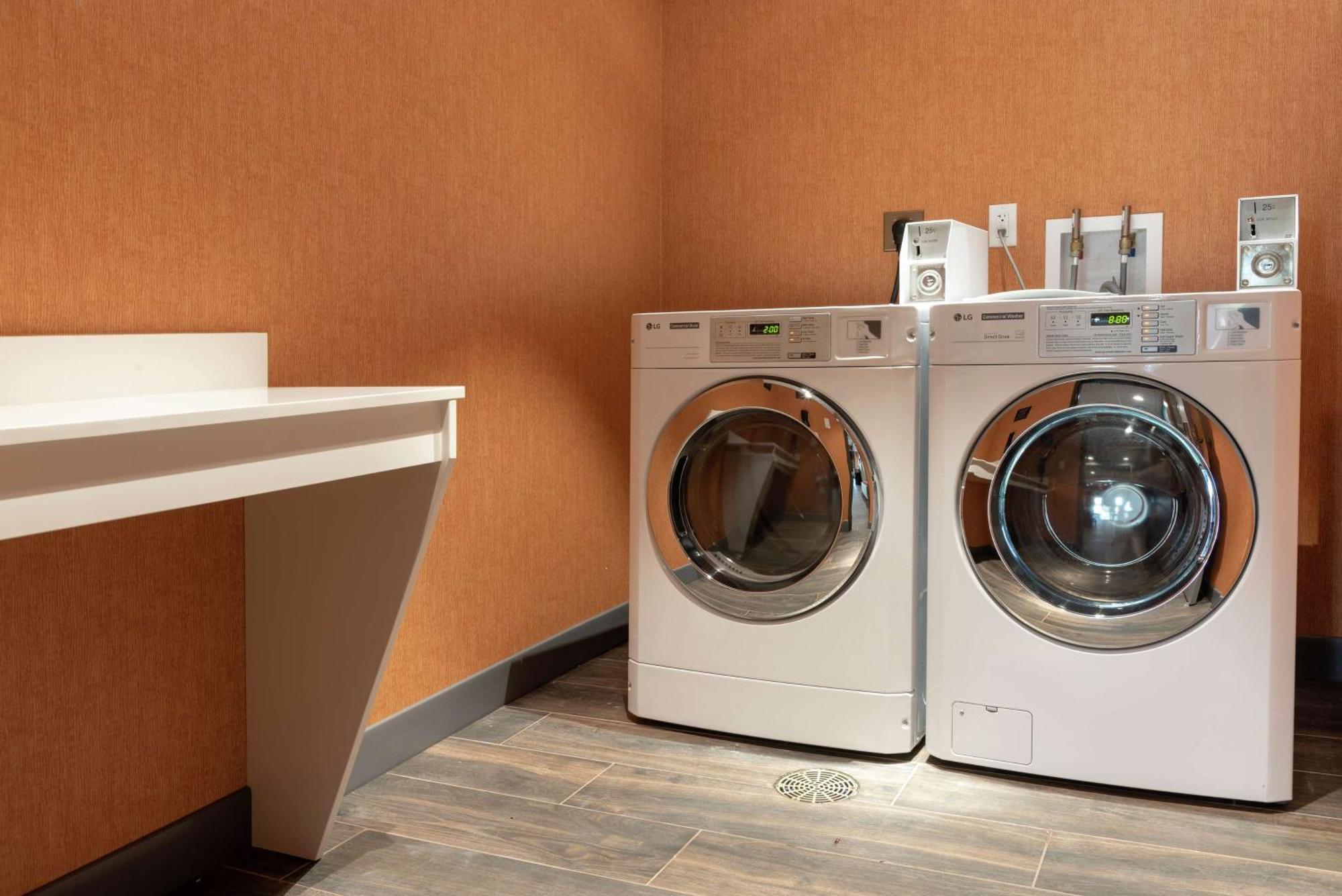 Hampton Inn&Suites Xenia Dayton Zewnętrze zdjęcie